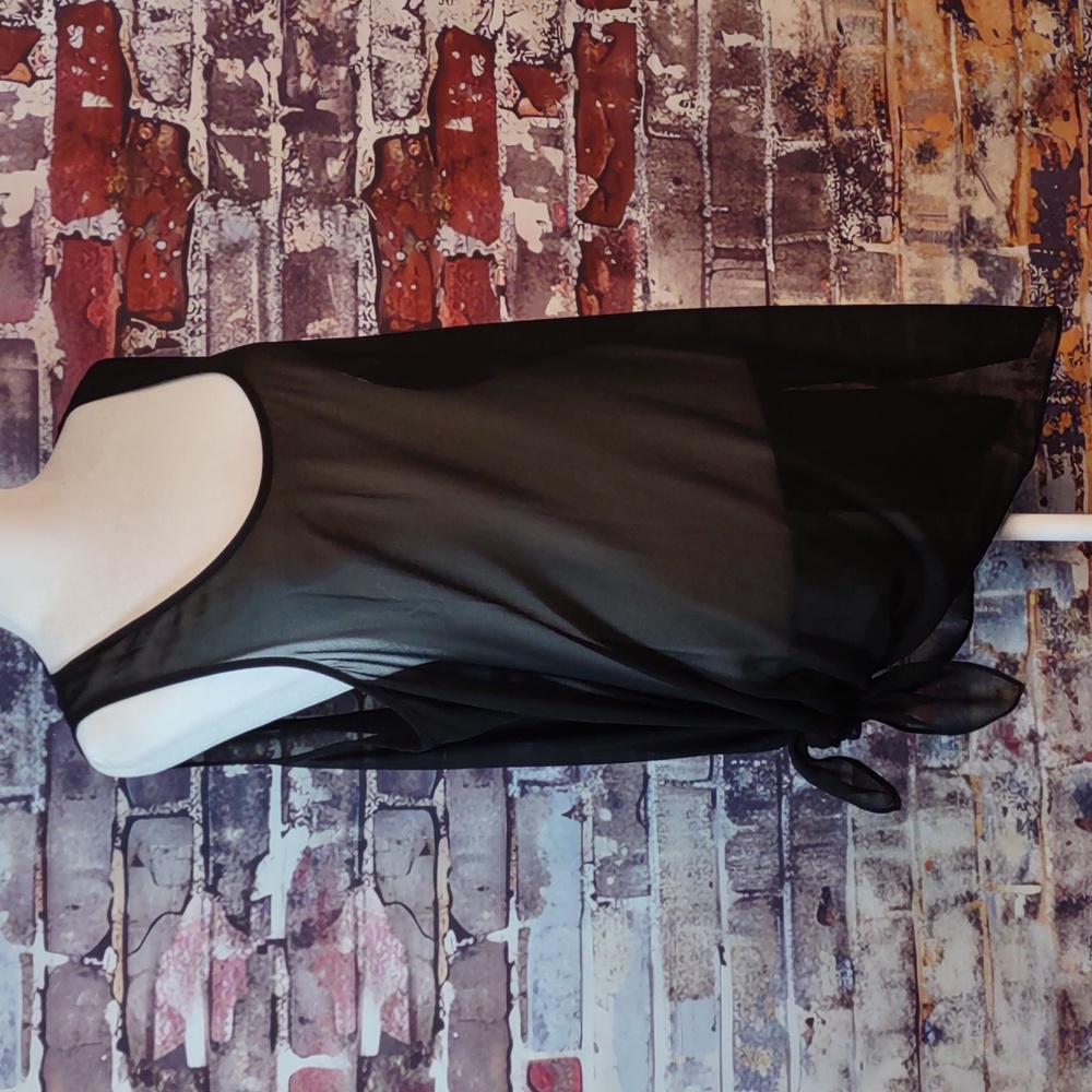 Wynne Layers By Marla Wynne Semi-sheer Tank Top - Picture 5 of 8